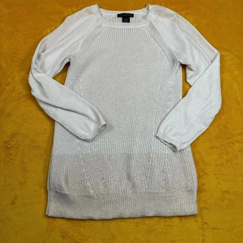 Design 365 Long Sleeve Knit Sweater Womens Size Medium Cream Gold